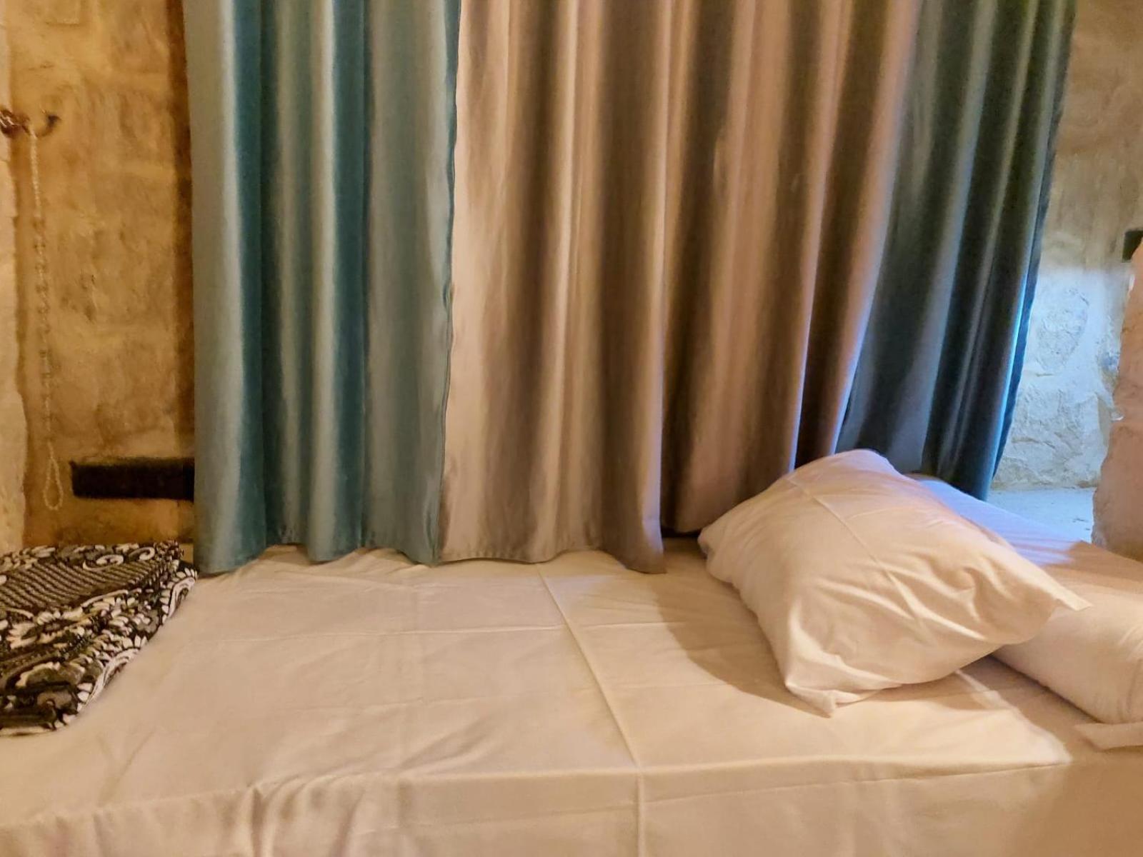 Villa 7 Fayoum ภายนอก รูปภาพ
